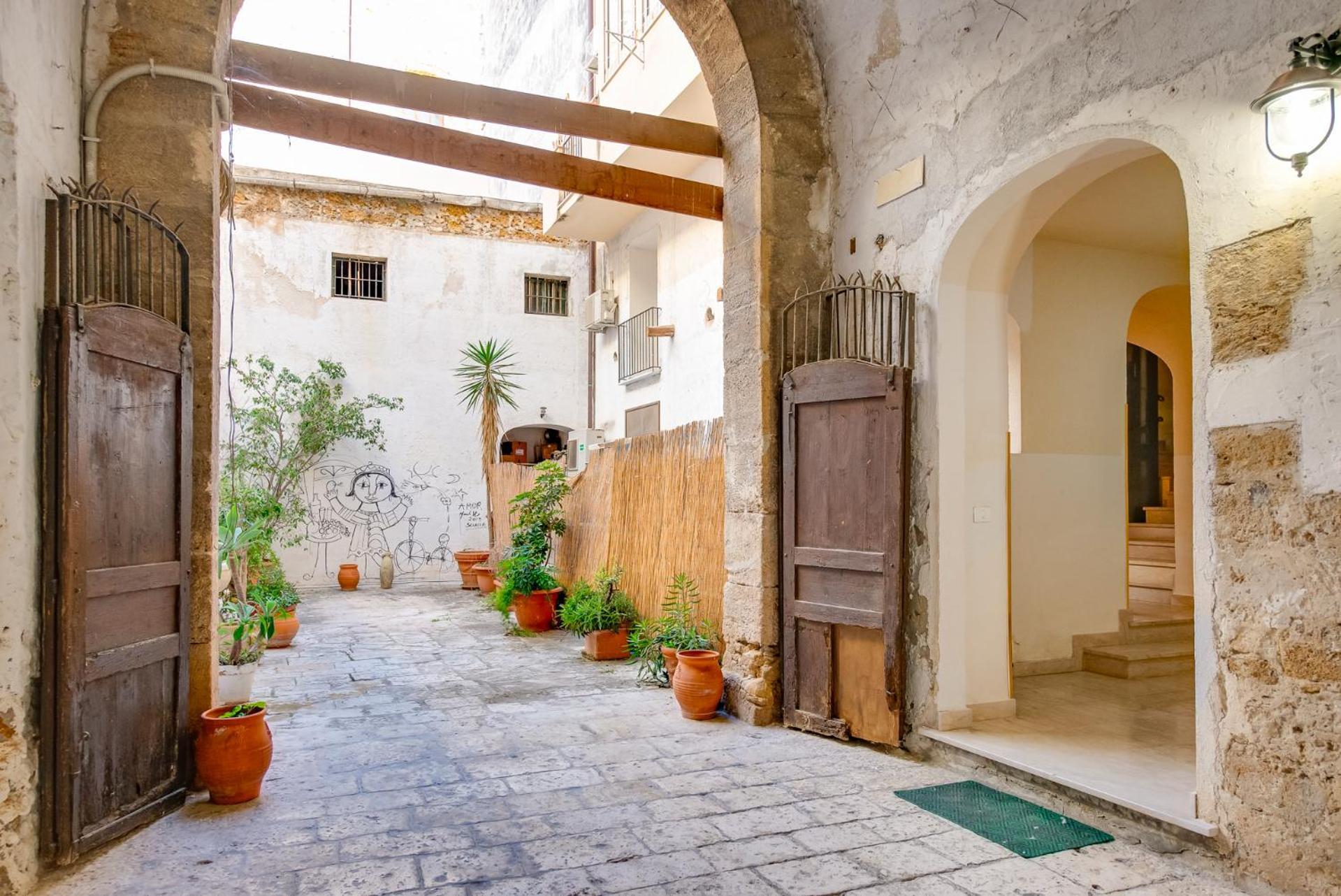 B&B Tommaso Fazello Sciacca Residenza Artistica 외부 사진